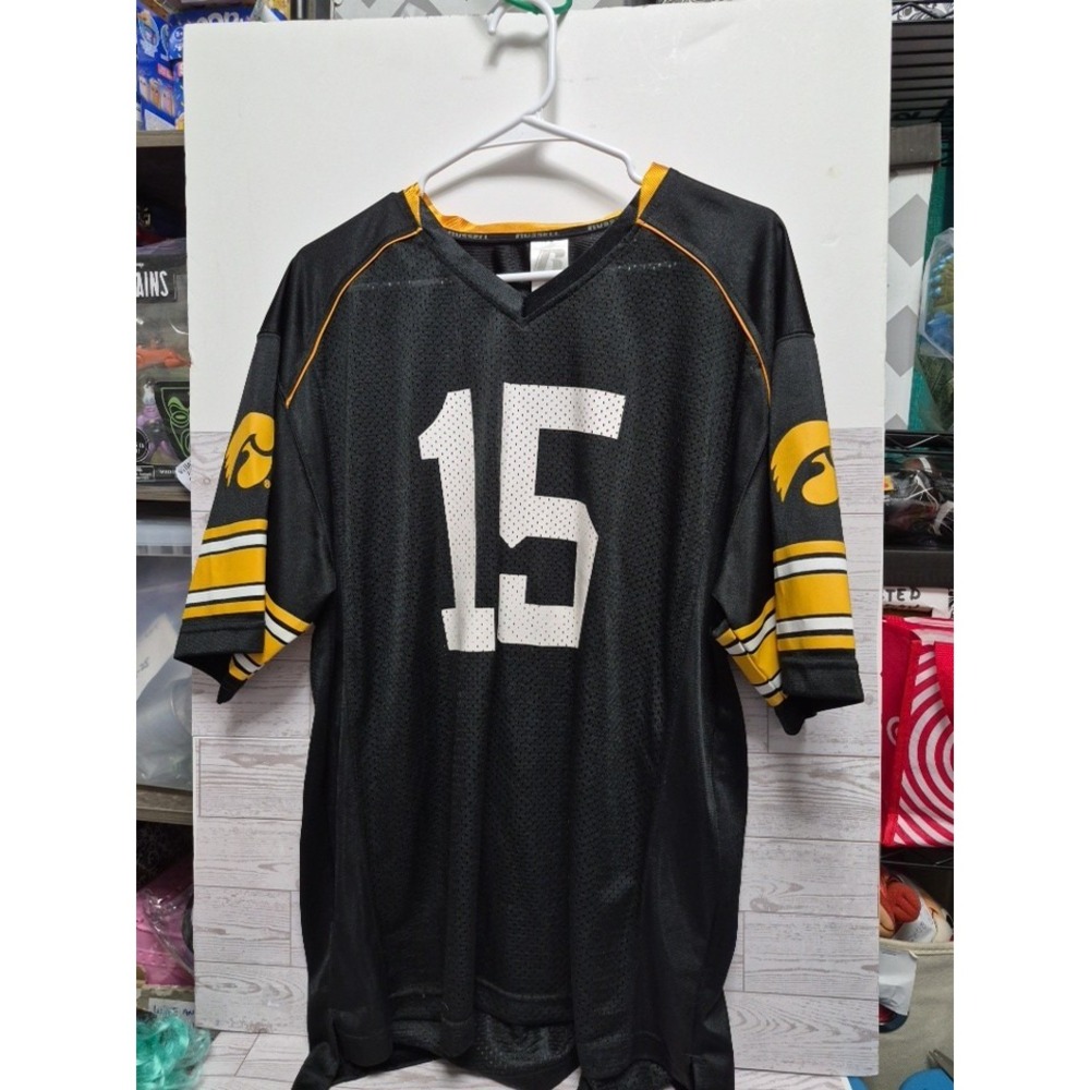 Iowa Hawkeyes Football Jersey Mens Size Large 42/44  Black #15  russell athletic